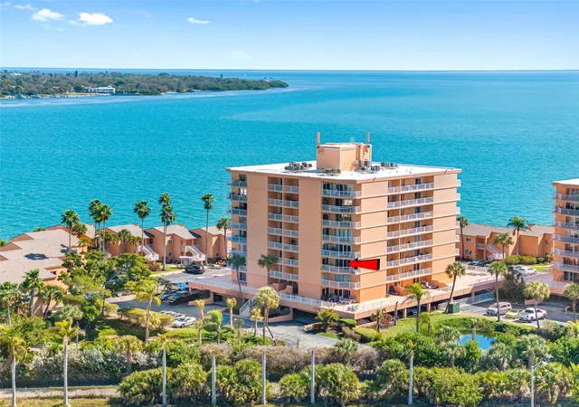 Photo 2 of Condo for sale at 7430 Sunshine Skyway Ln S #406, Saint Petersburg, FL 33711 | MLS# TB8479074 | Listing updated on 2026-06-27