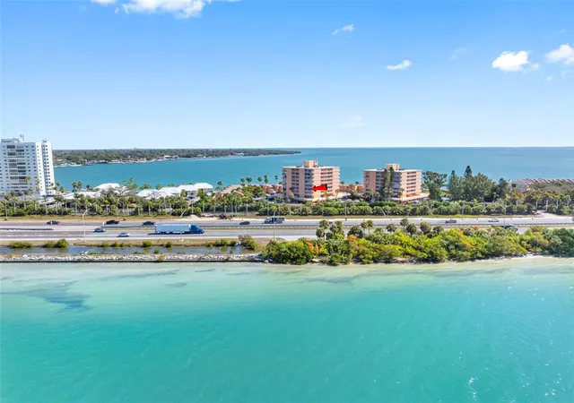 Photo 3 of Condo for sale at 7430 Sunshine Skyway Ln S #406, Saint Petersburg, FL 33711 | MLS# TB8479074 | Listing updated on 2026-06-27