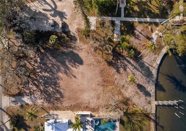Photo 1 of Land for sale at 712 Palma Sola Blvd, Bradenton, FL 34209 | MLS# A4683516 | Listing updated on 2026-08-11