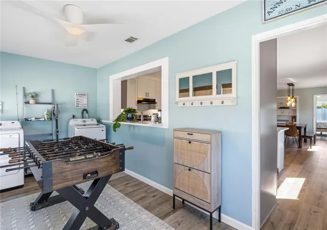 4th image of 205 Haverkos Ct, Holmes Beach, FL 34217 | MLS# A4683517