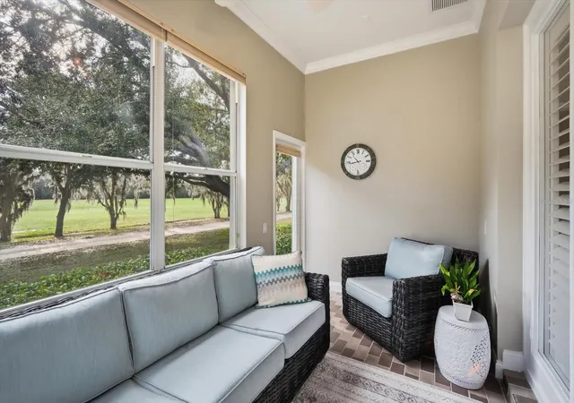 Homes for sale in Valrico, FL | 5202 Fairway One Dr, Valrico, FL 33596 | MLS# TB8479084