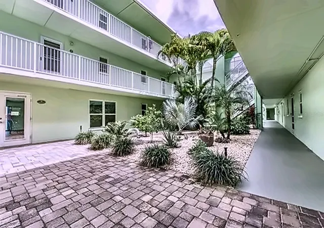 2nd image of 464 N Paula Dr #115, Dunedin, FL 34698 | MLS# TB8479091