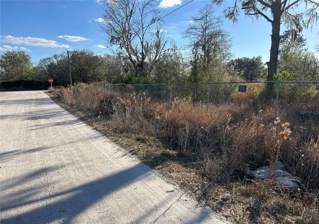 3rd image of 6000 Us Hwy 98 W, Frostproof, FL 33843 | MLS# TB8479109