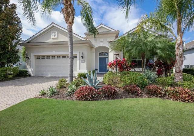2nd image of 14335 Stirling Dr, Lakewood Ranch, FL 34202 | MLS# A4683527