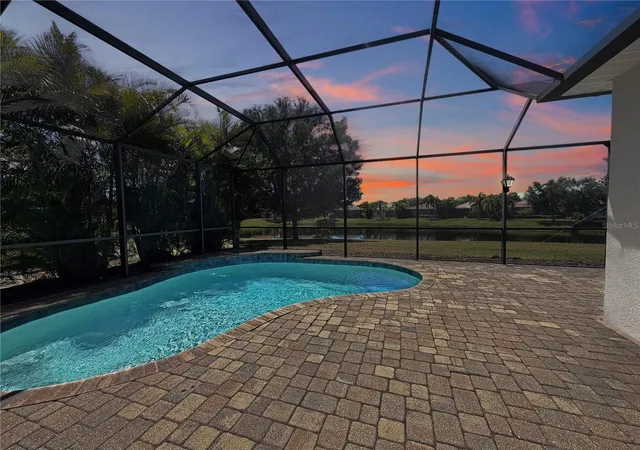 Photo 4 of Single family home for sale at 14335 Stirling Dr, Lakewood Ranch, FL 34202 | MLS# A4683527 | Listing updated on 2026-10-03
