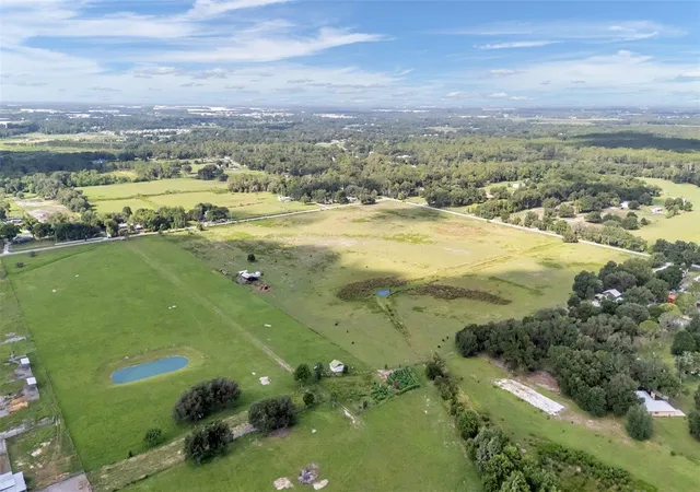 Photo 3 of Land for sale at 4025 W Bella Vista St, Lakeland, FL 33810 | MLS# L4959626 | Listing updated on 2026-08-26