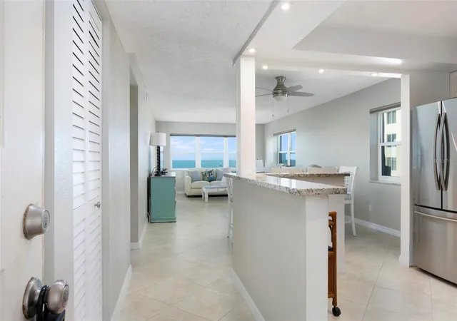 4th image of 1230 Gulf Blvd #608, Clearwater Beach, FL 33767 | MLS# TB8479193