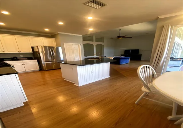5th image of 6020 Martinglade Pl, Lithia, FL 33547 | MLS# A4683584