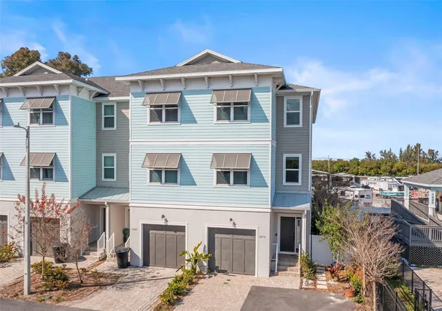 Photo 1 of Townhouse for sale at 1299 Savona Dr Ne, Saint Petersburg, FL 33702 | MLS# TB8479314 | Listing updated on 2026-08-28