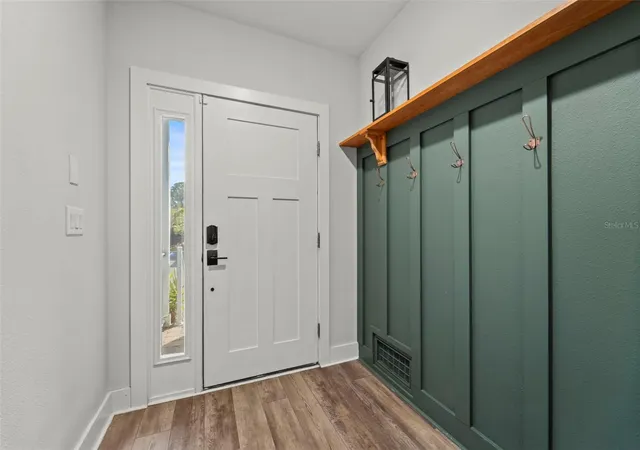 Photo 3 of Townhouse for sale at 1299 Savona Dr Ne, Saint Petersburg, FL 33702 | MLS# TB8479314 | Listing updated on 2026-08-28