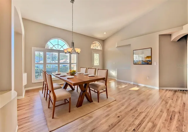 Photo 4 of Single family home for sale at 4719 Portobello Cir, Valrico, FL 33596 | MLS# TB8479366 | Listing updated on 2026-10-06