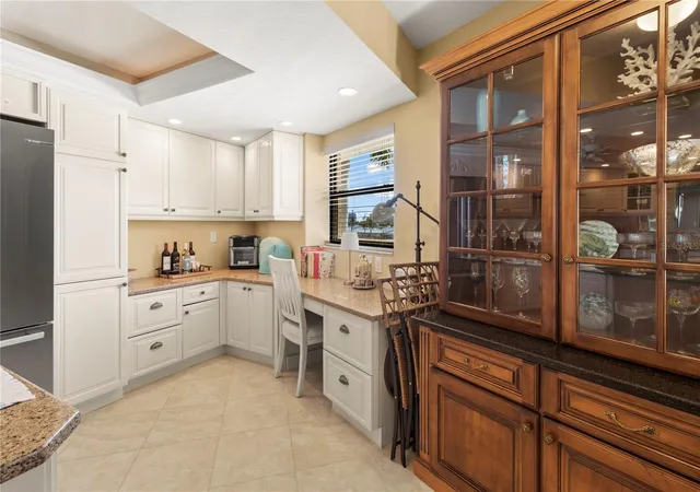 Homes for sale in Sarasota, FL | 5790 Midnight Pass Rd #208, Sarasota, FL 34242 | MLS# A4683618