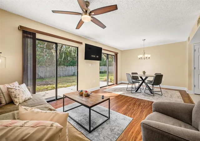 Homes for sale in Gainesville, FL | 3012 Nw 28Th Cir, Gainesville, FL 32605 | MLS# GC537826