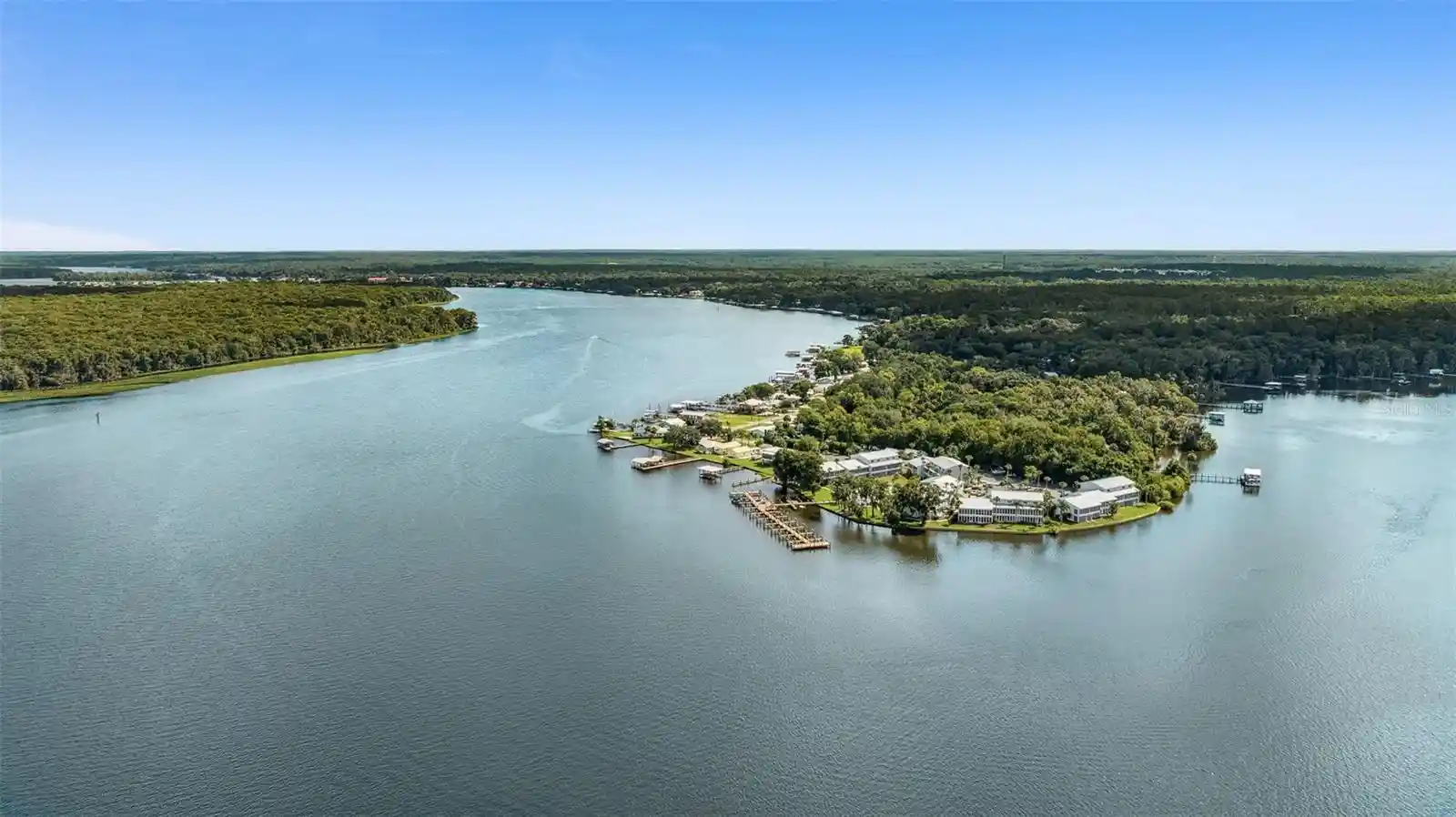 Listing Photo 41 - Condo for sale in 210 River Bend Pl located at 210 River Bend Pl, WELAKA, FL 32193 - Unit 210 River Bnd Pl