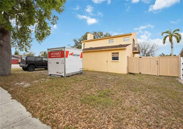 Photo 3 of Single family home for sale at 6515 Mauna Loa Blvd, Sarasota, FL 34241 | MLS# A4683636 | Listing updated on 2026-08-31