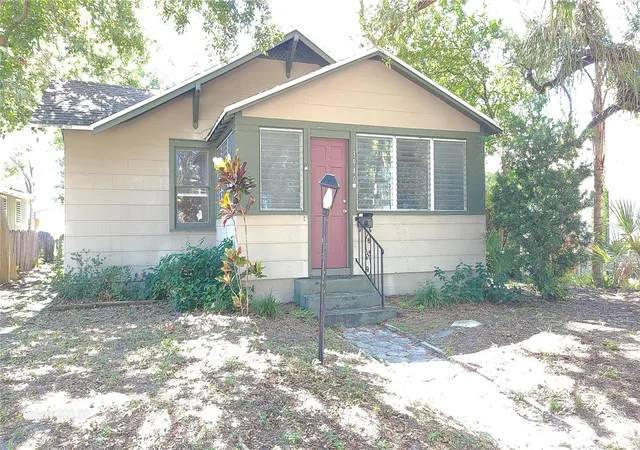 Homes for sale in St Petersburg, FL | 3940 Burlington Ave N, St Petersburg, FL 33713 | MLS# TB8479488