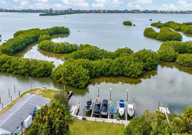 Photo 4 of Land for sale at 1680 Assisi Dr #13, Sarasota, FL 34231 | MLS# TB8479496 | Listing updated on 2026-09-03