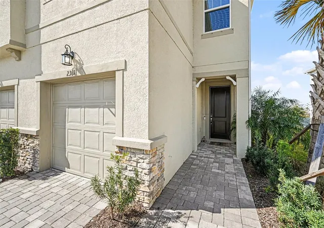 4th image of 2361 Summerlit St, Lutz, FL 33558 | MLS# TB8479499