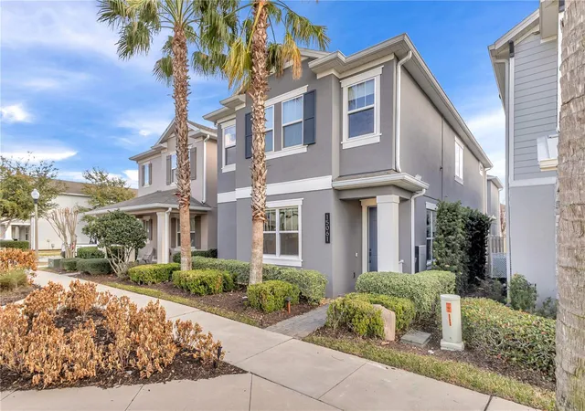 Photo 3 of Sale Pending at 15061 Valverse Aly, Winter Garden, FL 34787 | MLS# O6384956 | Listing updated on 2026-09-18