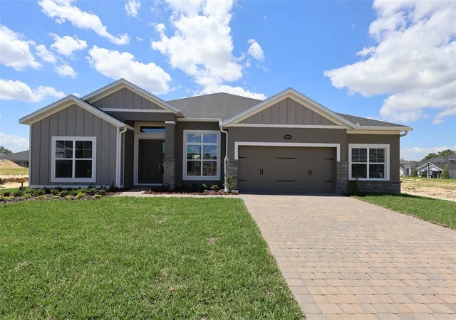 1st image of 3177 Wolf Lake Ave, Apopka, FL 32712 | MLS# O6385002