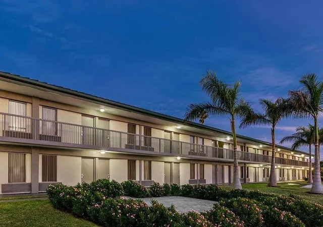 33rd image of 7150 N Tamiami Trl #S-623, Sarasota, FL 34243 | MLS# A4683692