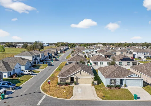 4th image of 4656 Crossroads Ln, Wildwood, FL 34785 | MLS# G5108680