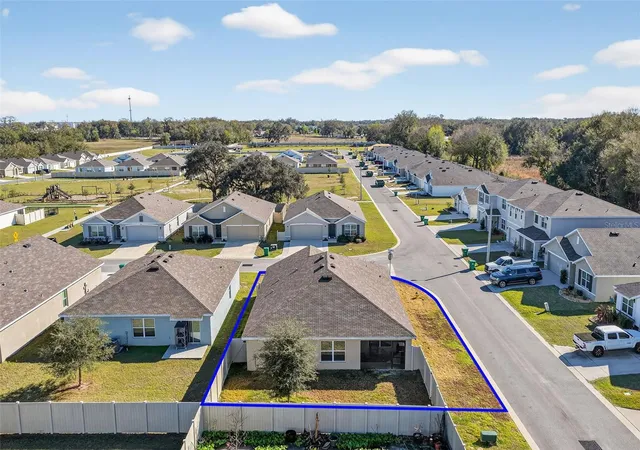 5th image of 4656 Crossroads Ln, Wildwood, FL 34785 | MLS# G5108680
