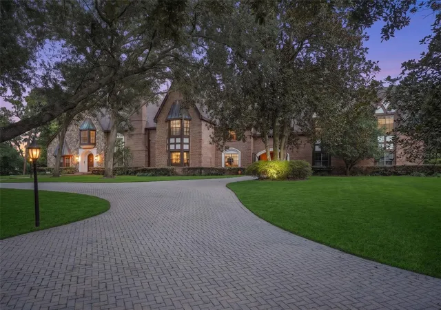 3rd image of 810 Sweetwater Club Blvd, Longwood, FL 32779 | MLS# O6385114