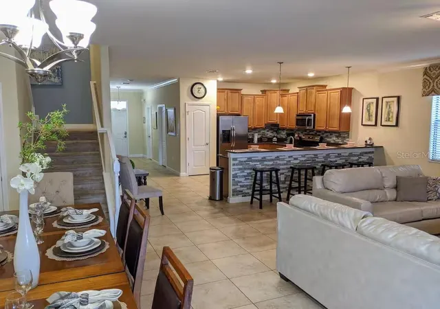 4th image of 1524 Moon Valley Dr, Davenport, FL 33896 | MLS# O6385124