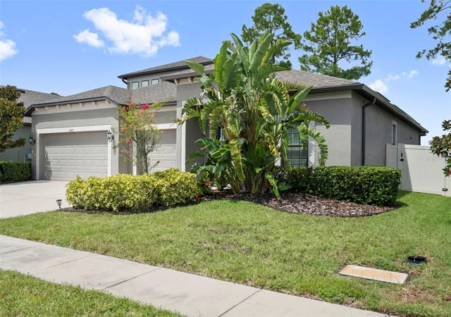 3rd image of 18565 Obregan Dr, Spring Hill, FL 34610 | MLS# TB8479719