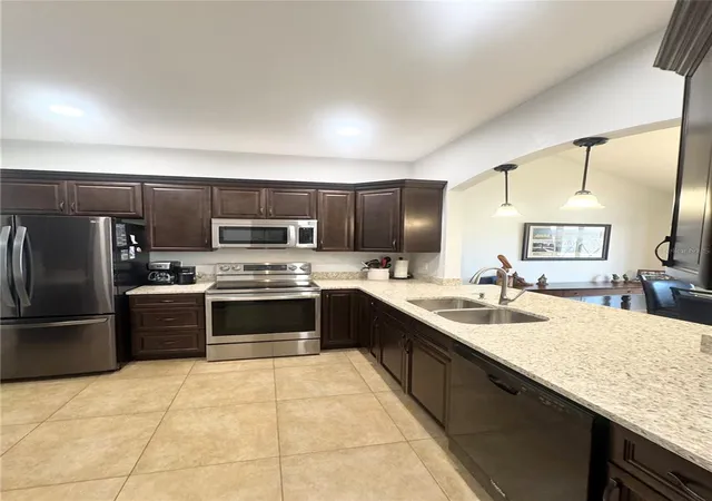 5th image of 106 Carli Ct, LAKE MARY, FL 32746