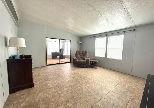Photo 3 of Manufactured home for sale at 225 N Saint Thomas Cir, Apollo Beach, FL 33572 | MLS# TB8479789 | Listing updated on 2026-08-28