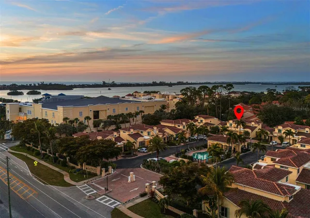 Homes for sale in OSPREY, FL | 1140 Beachcomber Ct, OSPREY, FL 34229