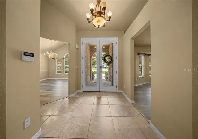 Photo 4 of Single family home for sale at 2420 SE 15th Street, Ocala, FL 34471 | MLS# OM719504 | Listing updated on 2026-09-23