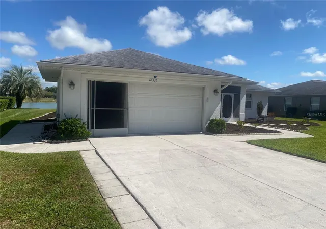 5th image of 10535 Moshie Ln, San Antonio, FL 33576 | MLS# TB8479860