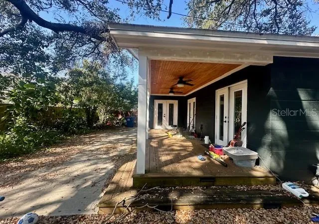Photo 3 of Sale Pending at 900 46th Avenue N, Saint Petersburg, FL 33703 | MLS# TB8479899 | Listing updated on 2026-10-19