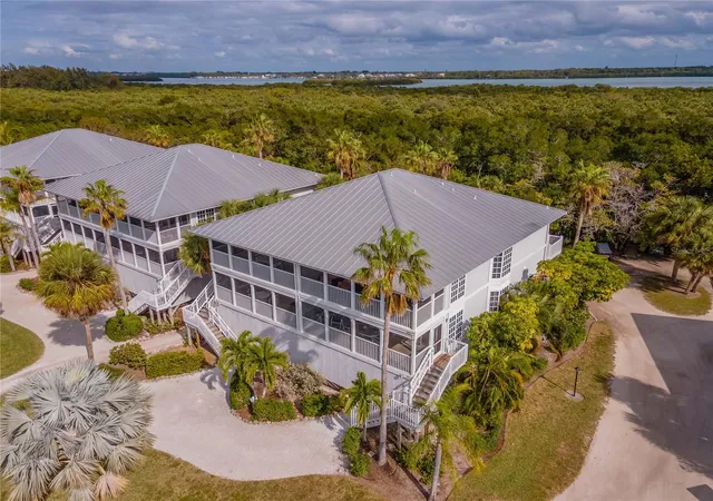 Homes for sale in Placida, FL | 7201 Rum Bay Dr, Placida, FL 33946 | Houzeo