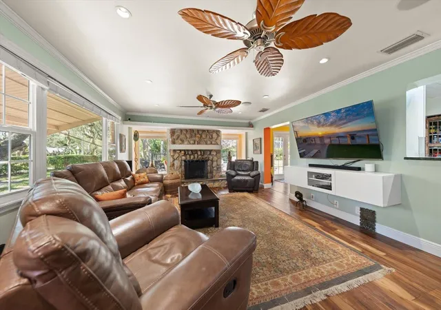 5th image of 1921 Cardinal Rd, Dunedin, FL 34698 | MLS# TB8479956