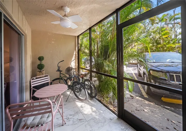 Listing Photo 5 - Condo for sale in building located at 3700 S Osprey Ave, Sarasota, FL 34239 - Unit #118
