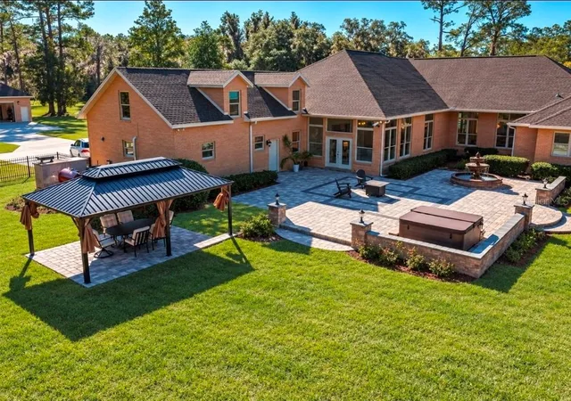 Photo 2 of Single family home for sale at 573 Se Nature Dr, Lake City, FL 32025 | MLS# GC537879 | Listing updated on 2026-10-02