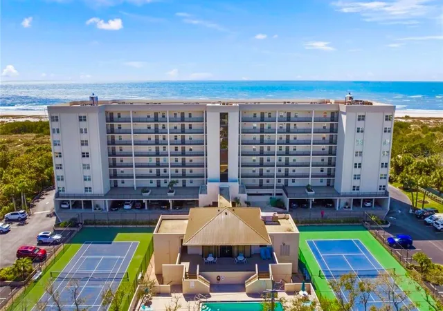 Homes for sale in Sarasota, FL | 420 Beach Rd #606, Sarasota, FL 34242 | MLS# A4683822