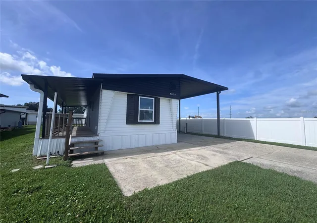 Photo 1 of Manufactured home for sale at 5035 Southshore Dr, Polk City, FL 33868 | MLS# S5144528 | Listing updated on 2026-09-17