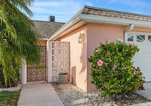 5th image of 651 Boca Ciega Point Blvd S, Saint Petersburg, FL 33708 | MLS# O6385415