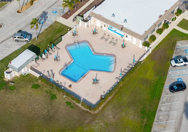 62nd image of 651 Boca Ciega Point Blvd S, Saint Petersburg, FL 33708 | MLS# O6385415