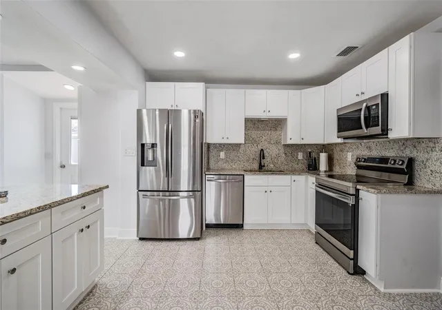 3rd image of 7307 N Highland Ave, Tampa, FL 33604 | MLS# TB8480123