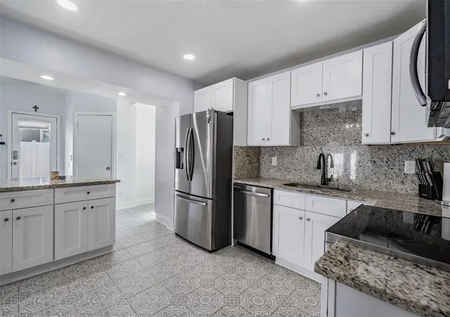 5th image of 7307 N Highland Ave, Tampa, FL 33604 | MLS# TB8480123