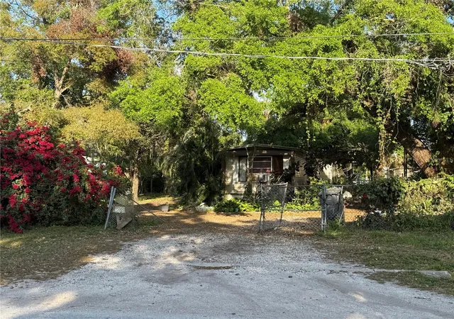 1st image of 10020 Alavista Dr, Gibsonton, FL 33534 | MLS# TB8480139