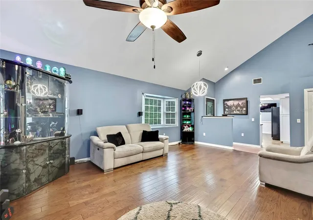 5th image of 46 Greentree St, Homosassa, FL 34446 | MLS# W7883350