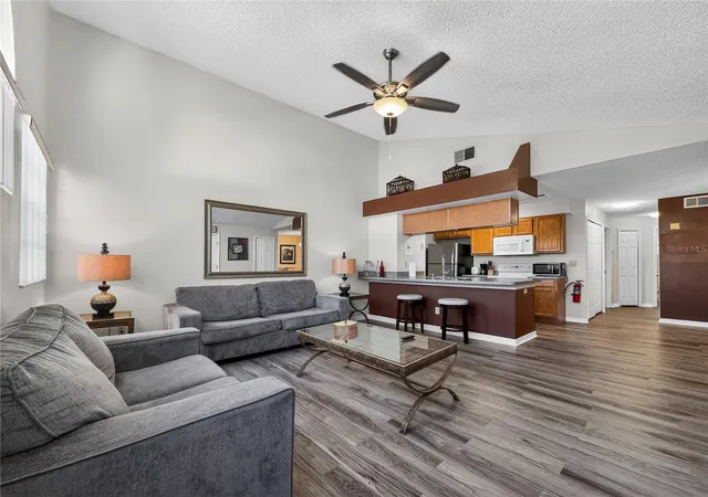 Homes for sale in KISSIMMEE, FL | 5005 Laguna Bay Cir, KISSIMMEE, FL 34746