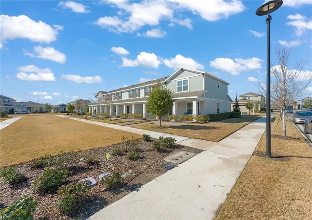 Homes for sale in Debary, FL | 727 Costa Ln, Debary, FL 32713 | MLS# O6385453